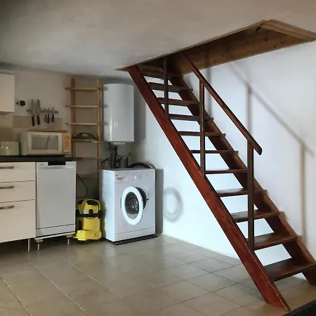 Landhaus Lombos Apartment *
