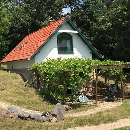 Apartment Landhaus Lombos Mencshely
